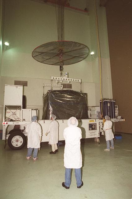 NASA image: KSC-01PP-0794