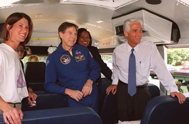 NASA image: KSC-01PP-0850