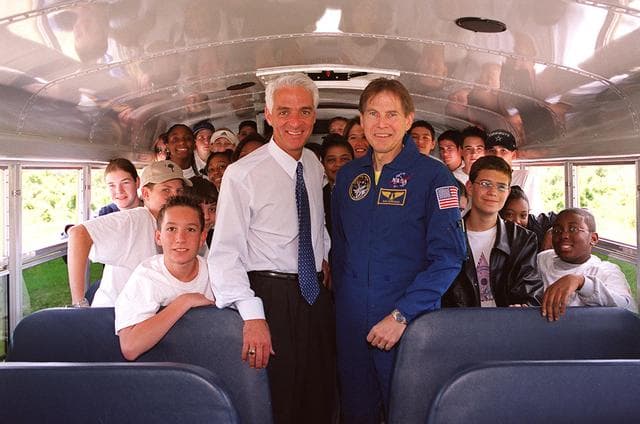 NASA image: KSC-01PP-0854