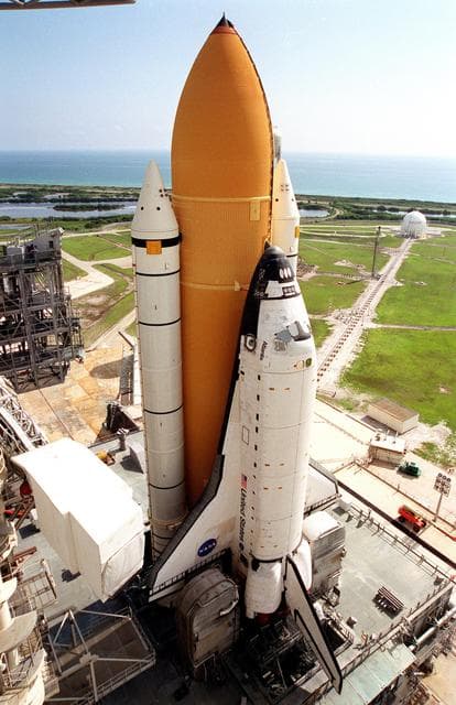 NASA image: ksc-01pp-1186