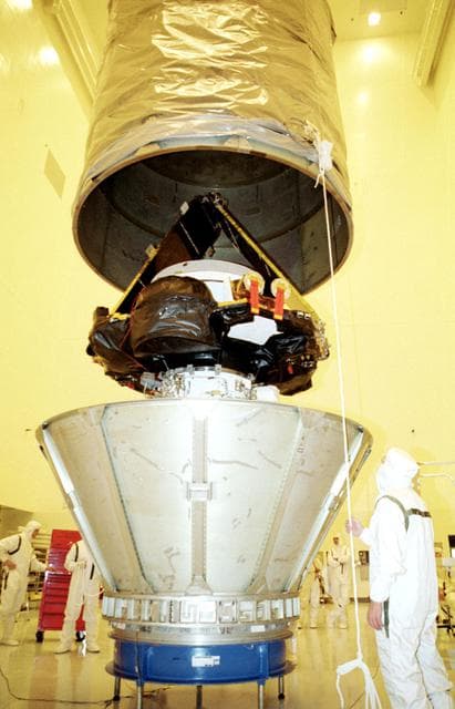 NASA image: ksc-01pp-1315