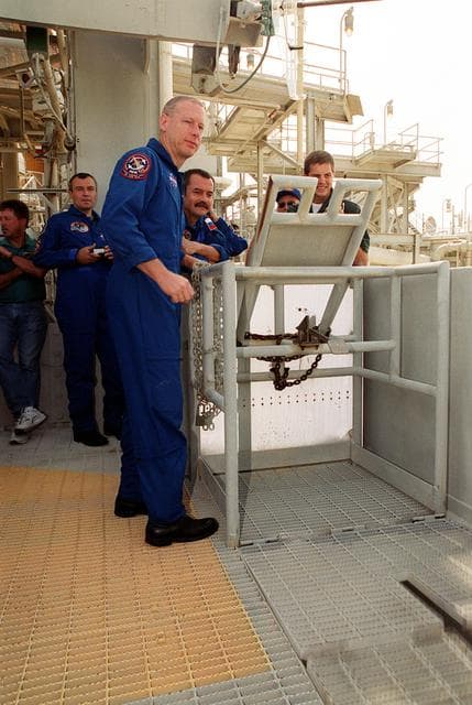 NASA image: ksc-01pp-1335