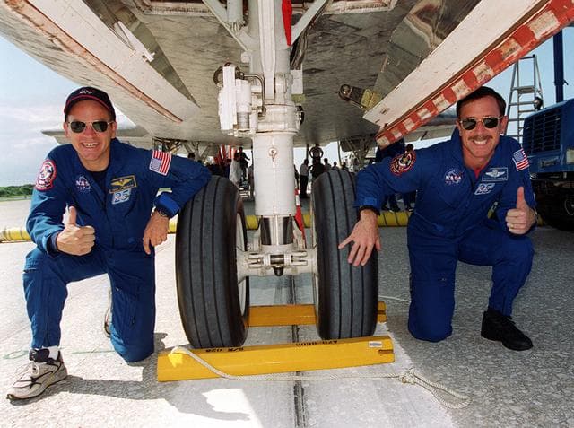 NASA image: KSC-01PP-1492