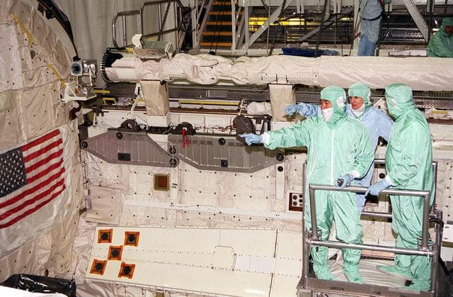 NASA image: KSC-01PP-1581