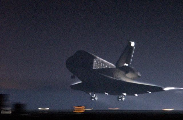 NASA image: KSC-02PD-0264