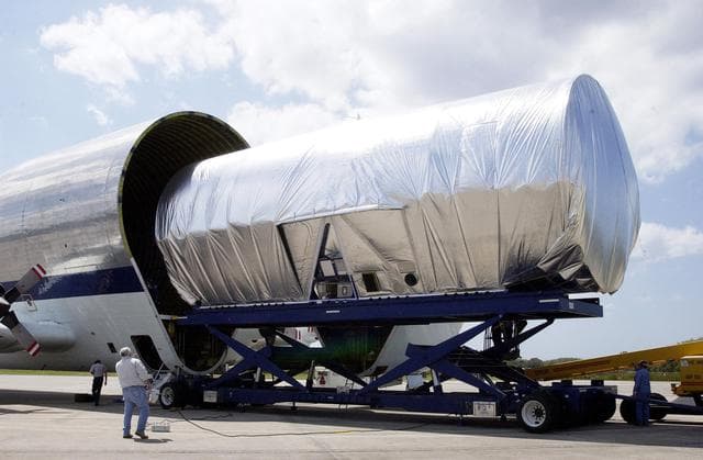 NASA image: KSC-02PD-0287