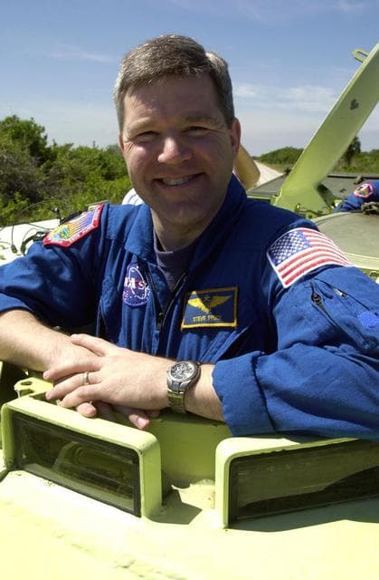 NASA image: KSC-02PD-0297