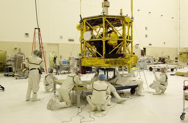 NASA image: KSC-02PD-0744