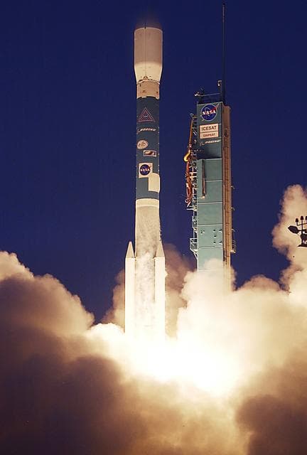 NASA image: 03pd0061