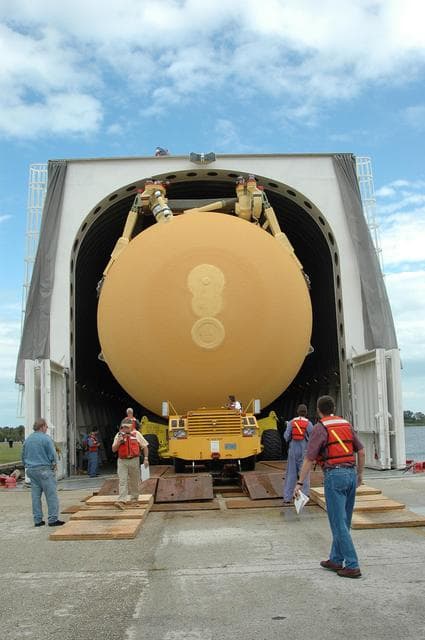 NASA image: KSC-04pd-2166