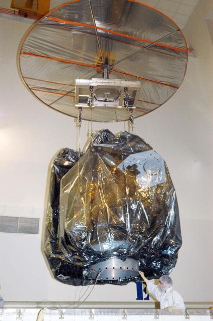 NASA image: KSC-04pd-2172