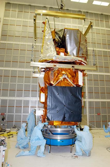 NASA image: KSC-04pd-2187