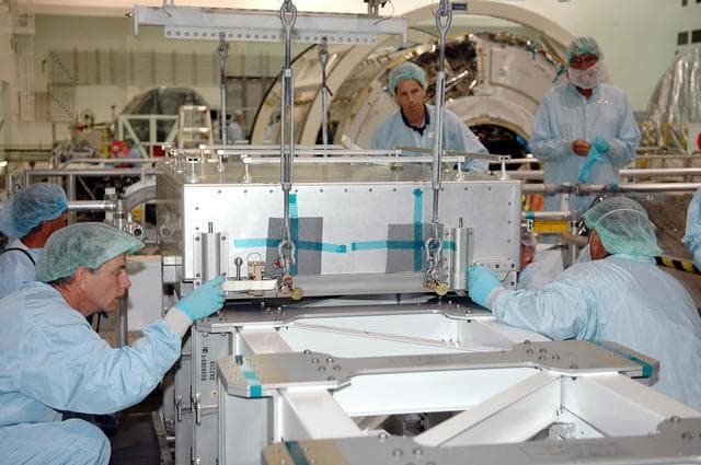 NASA image: KSC-04pd-2200