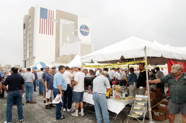 NASA image: KSC-04pd-2201