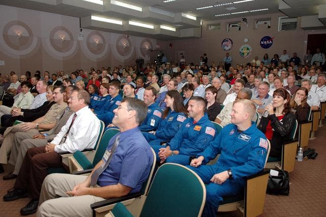 NASA image: KSC-04pd-2211