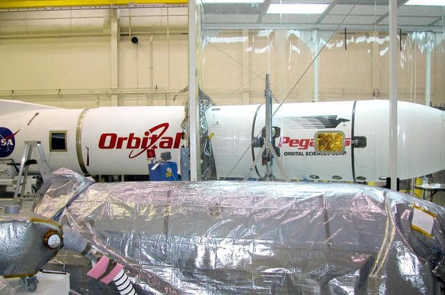 NASA image: KSC-04pd-2236