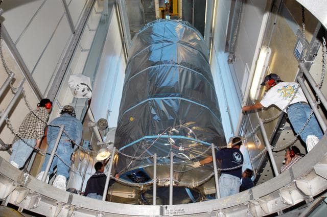 NASA image: KSC-04pd-2283