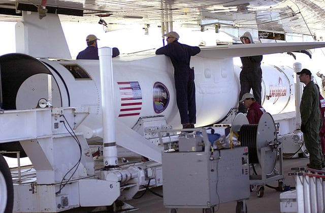 NASA image: KSC-04pd-2325