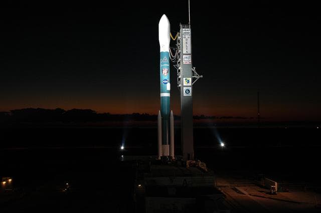 NASA image: KSC-04pd-2344