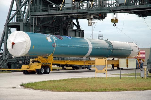 NASA image: KSC-04pd-2367