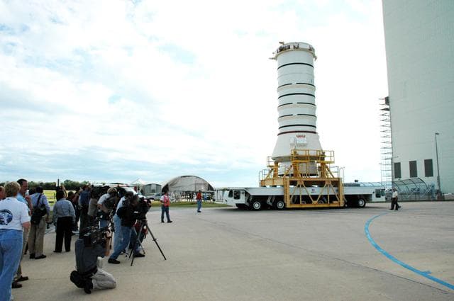 NASA image: KSC-04pd-2377