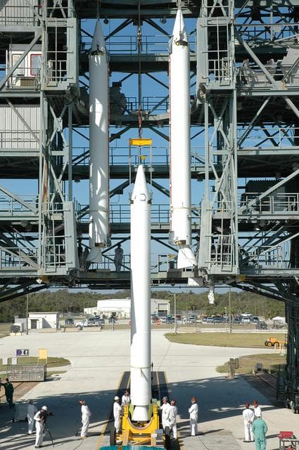 NASA image: KSC-04pd-2426a