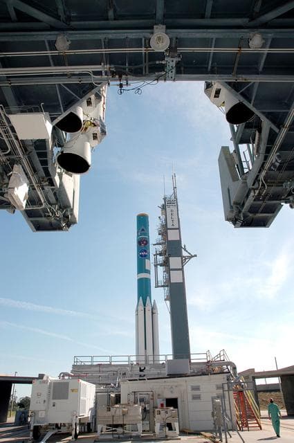 NASA image: KSC-04pd-2429