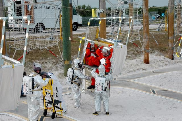 NASA image: KSC-04pd-2443