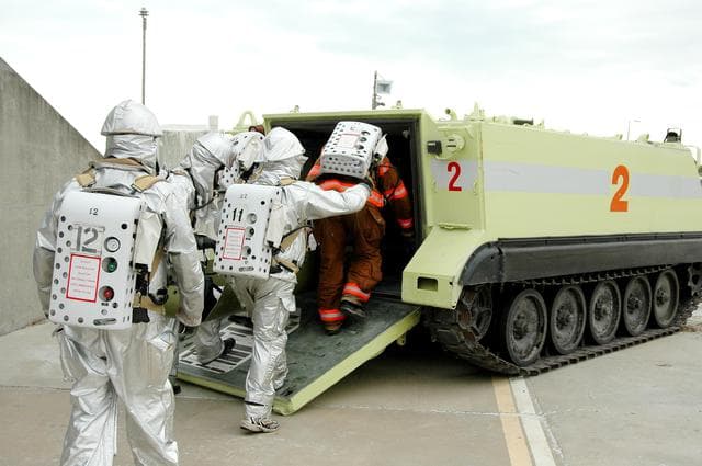 NASA image: KSC-04pd-2447