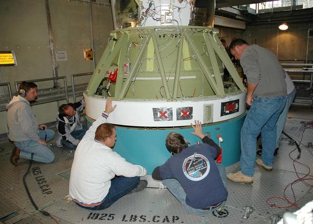 NASA image: KSC-04pd-2463