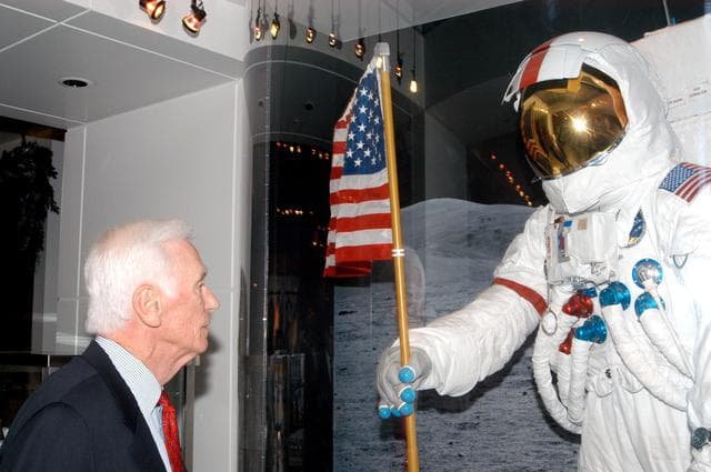 NASA image: KSC-04pd-2476