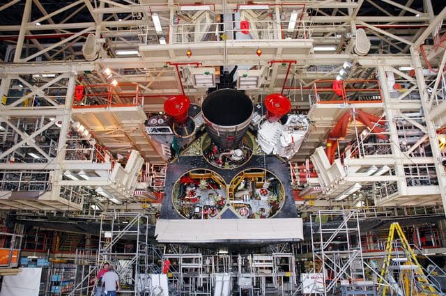 NASA image: KSC-04pd-2515