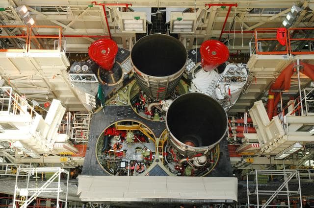 NASA image: KSC-04pd-2517