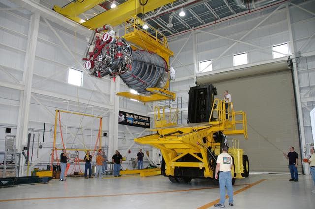 NASA image: KSC-04pd-2520