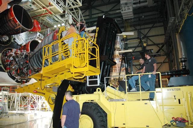 NASA image: KSC-04pd-2525