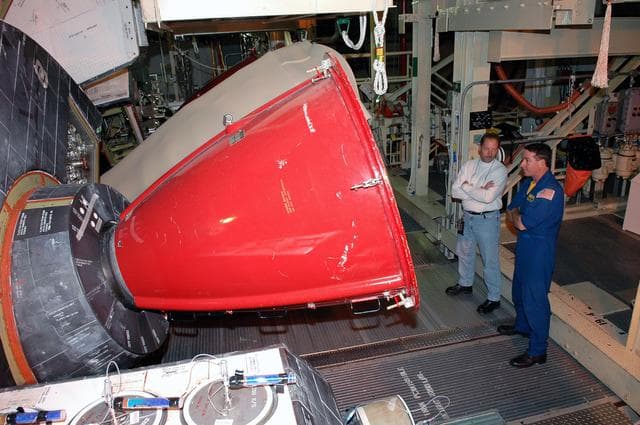 NASA image: KSC-04pd-2587