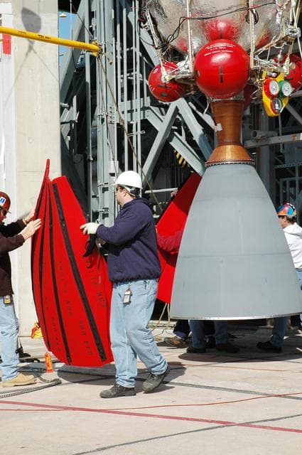NASA image: KSC-04pd-2610a