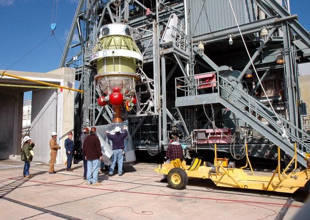NASA image: KSC-04pd-2611