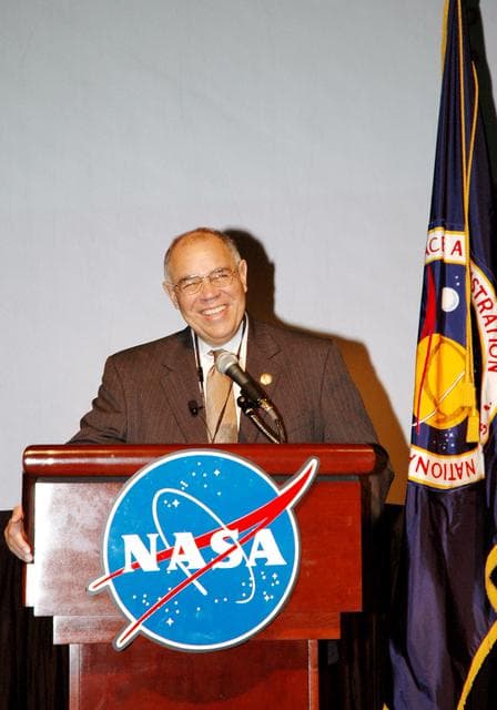 NASA image: KSC-04pd-2633
