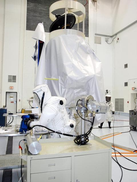 NASA image: KSC-04pd-2670