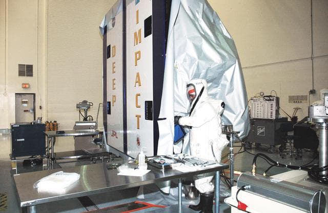 NASA image: KSC-04pd-2671a