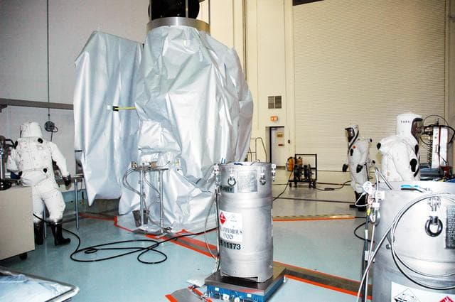 NASA image: KSC-04pd-2673