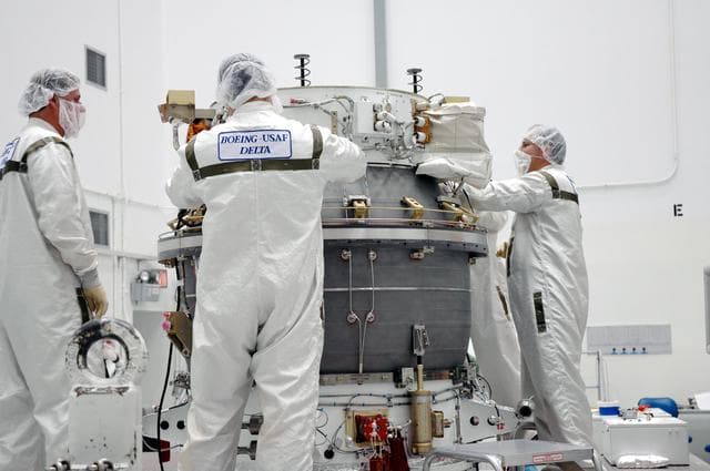NASA image: KSC-04pd-2693