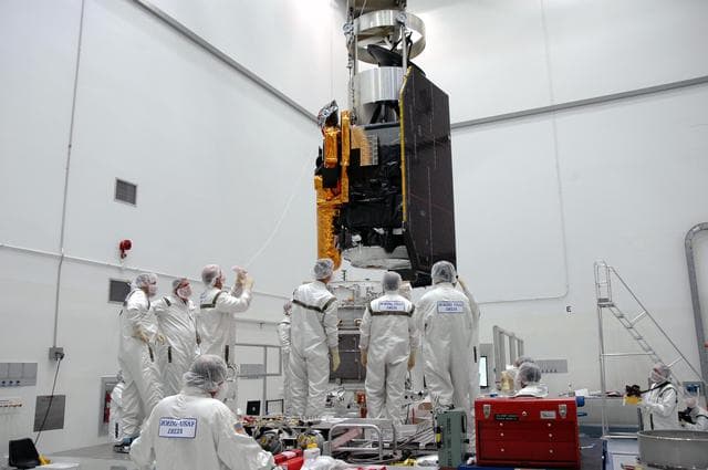 NASA image: KSC-04pd-2696
