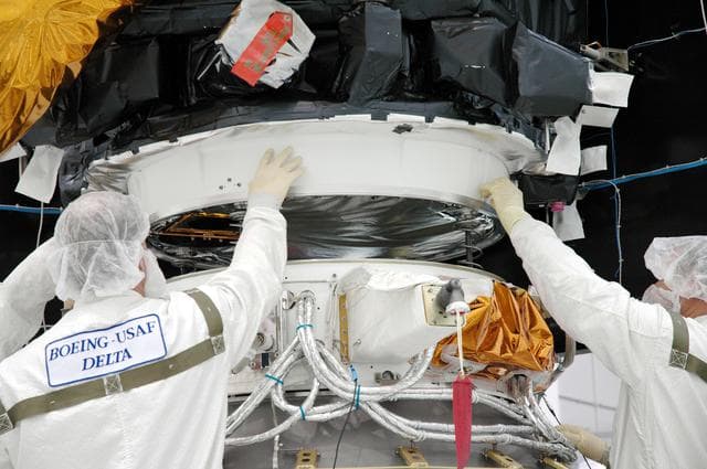 NASA image: KSC-04pd-2698