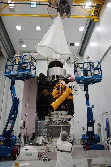 NASA image: KSC-05pd-0002