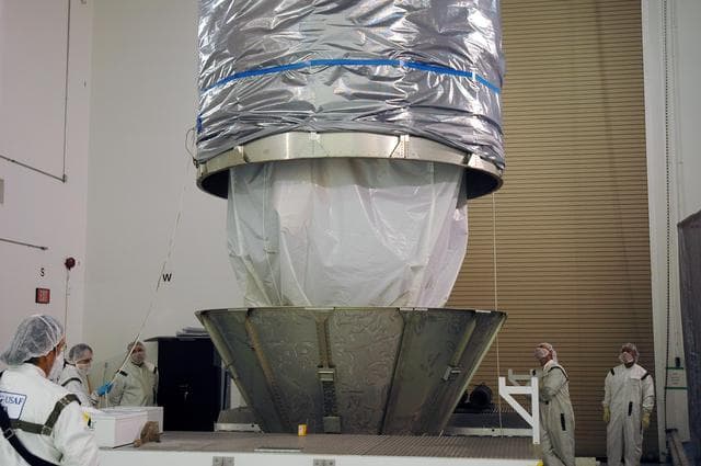 NASA image: KSC-05pd-0008