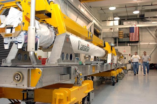NASA image: KSC-05pd-0069