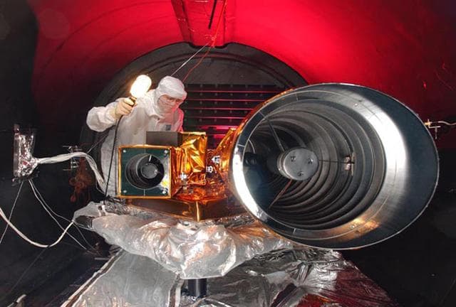 NASA image: KSC-05pd-0115