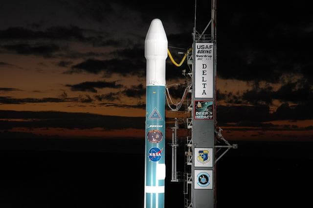 NASA image: KSC-05pd-0128